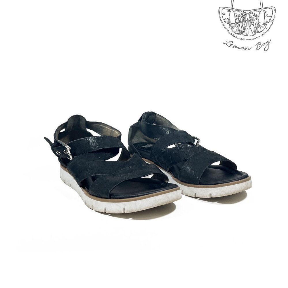Sofft / Strap Flat Sandals  / Black Color/ Size 6.5 - Picture 2 of 7